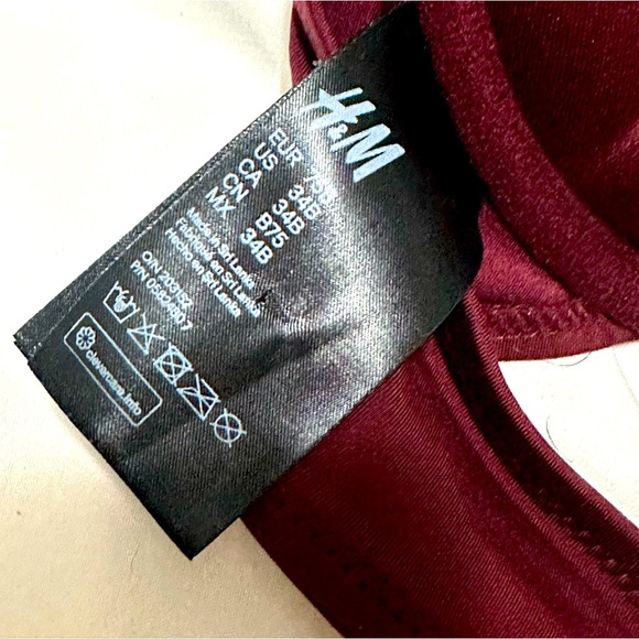 H & M Burgundy Push Up bikini Top - Picture 2 of 2
